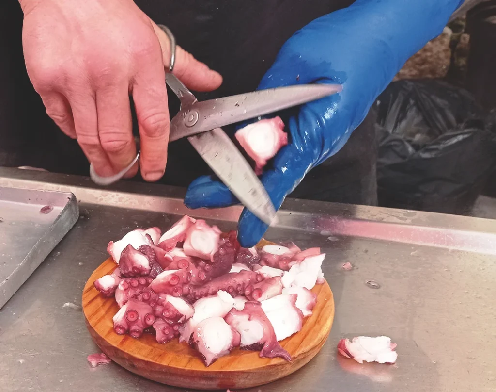 65. Preparación De Polbo Á Feira